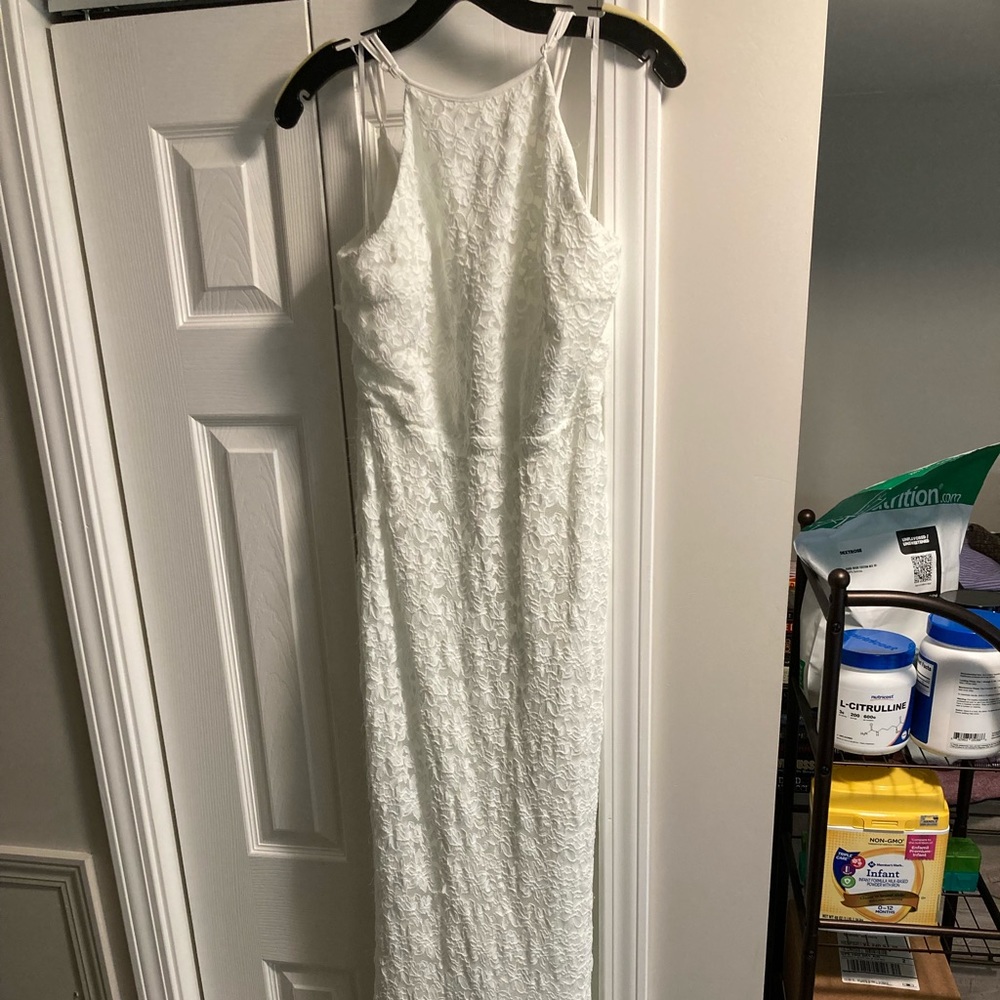 White Lulu’s dress size L
